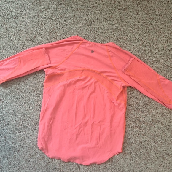 Lululemon long sleeve - Picture 2 of 3